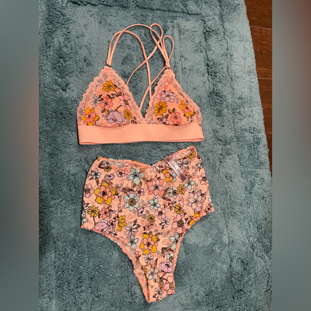 Blush Peach Floral Lace Intimates Set